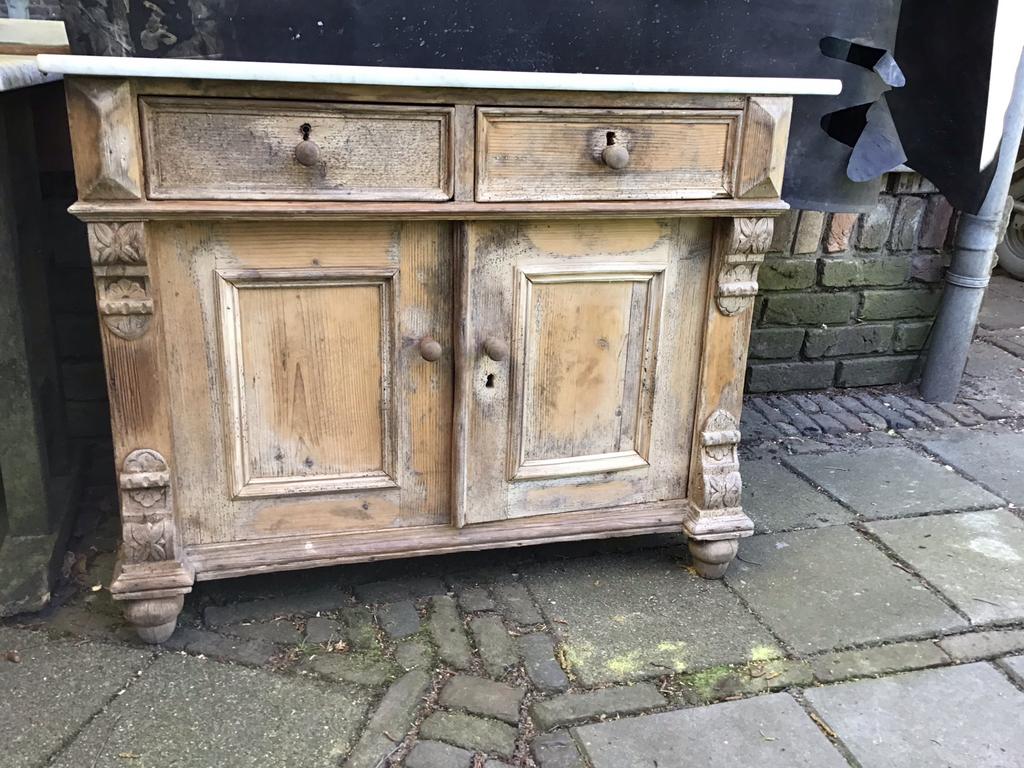Brocante dressoir kastje commode met marmeren blad ., Huis en Inrichting, Kasten | Dressoirs, Ophalen of Verzenden