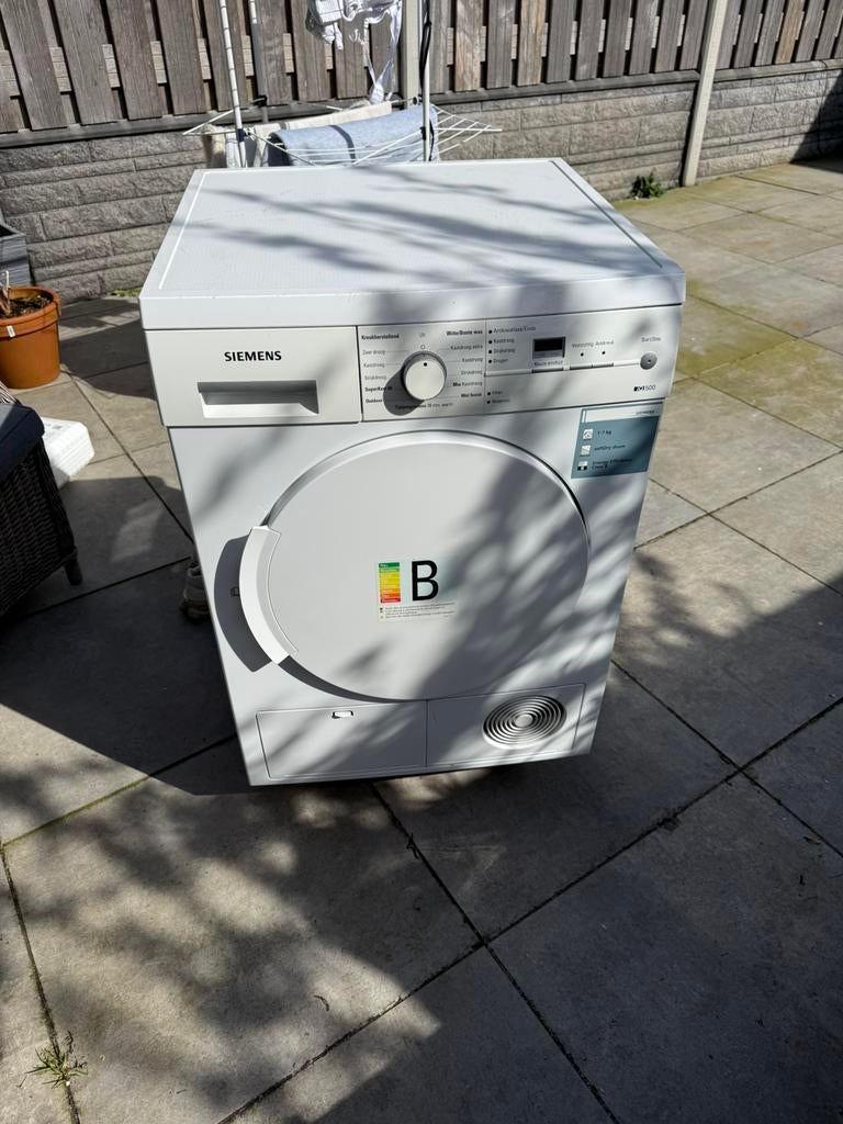Siemens condensdroger WT44E3MONL/35, Ophalen, 6 tot 8 kg, Gebruikt, Anti-kreukfase