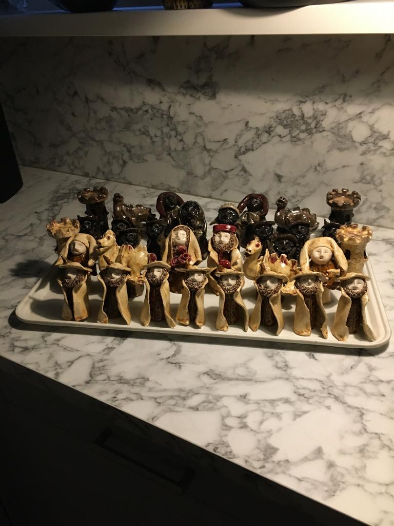 Keramiek handgemaakt schaakspel., Ophalen