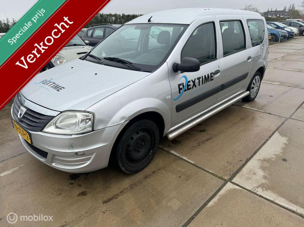 Dacia Logan MCV 1.6 Ambiance 7p. |NAP | APK|Koppeling slipt, Auto's, Dacia, Gebruikt, 4 cilinders, 635 kg, 7 stoelen