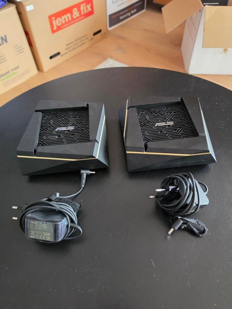 2x Asus RT-AX92U WiFi 6 Mesh Routers, Ophalen of Verzenden, Gebruikt, Router, Asus