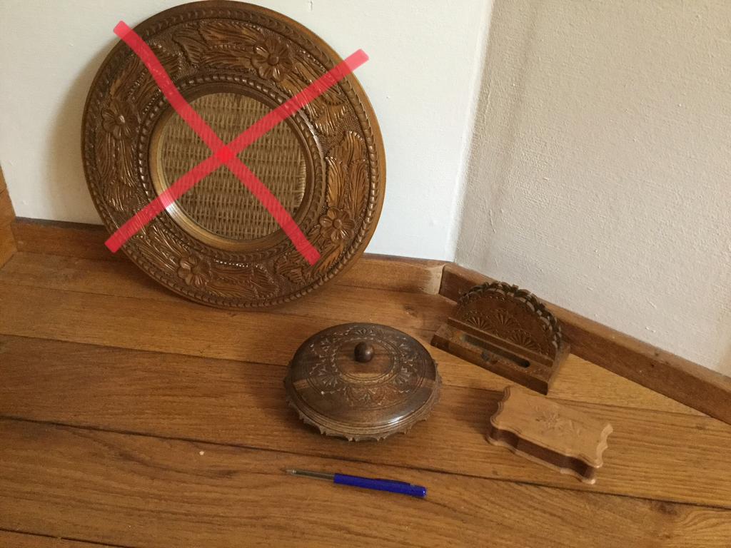 HOUTSNIJWERK: spiegel, servetten/brievenstandaard, doosjes, Ophalen of Verzenden