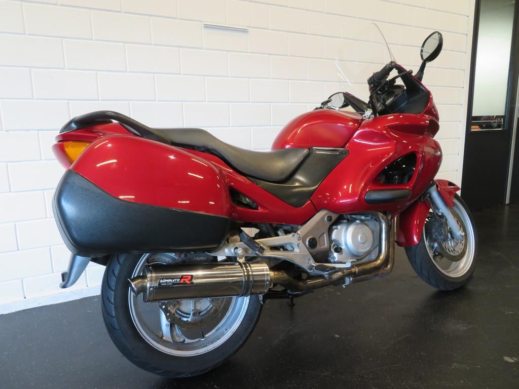 Honda NT 650 DEAUVILLE (bj 2002) - foto 3