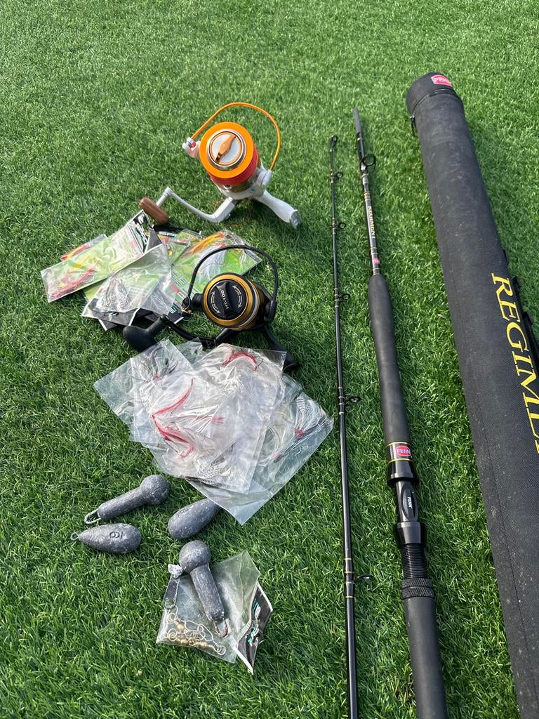 Penn zeevishengel met toebehoren en extra molen, Ophalen of Verzenden, Gebruikt, Complete set