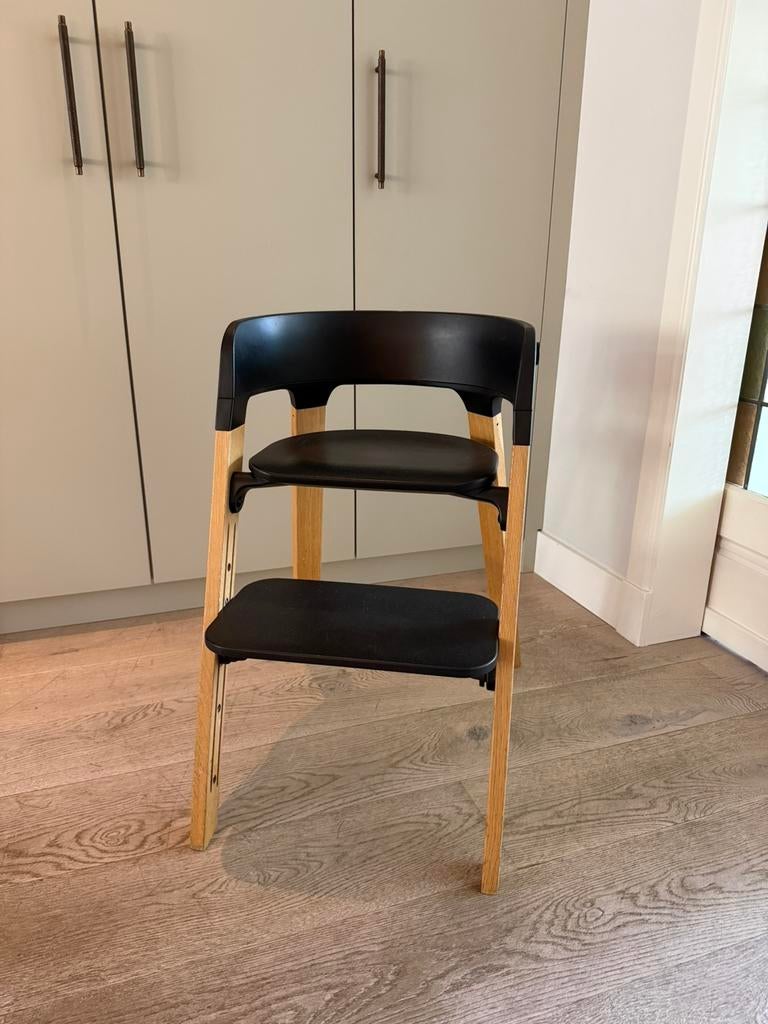 Stokke steps kinderstoel eiken poot, Ophalen, Zo goed als nieuw, Overige kleuren, Eén
