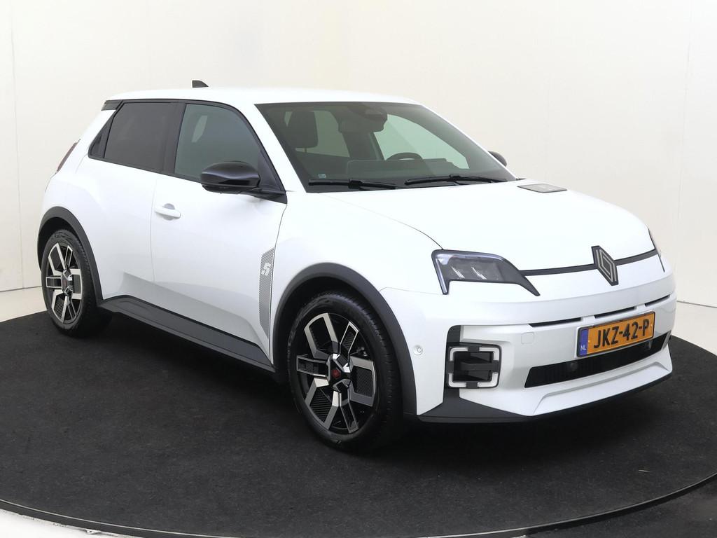 Renault 5 comfort range techno 52 kWh | Automaat | Verwarmba, Auto's, Renault, Stof, Gebruikt, Wit, Origineel Nederlands