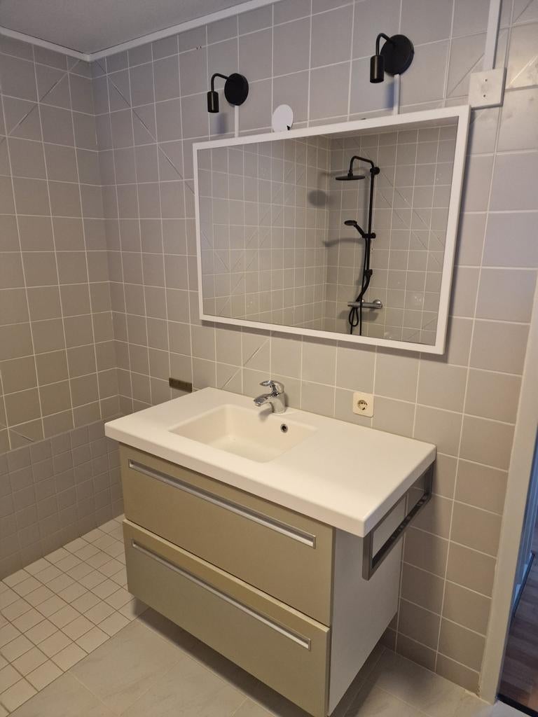 Moderne groene wastafel + ladenkast badkamermeubel, Ophalen, Zo goed als nieuw