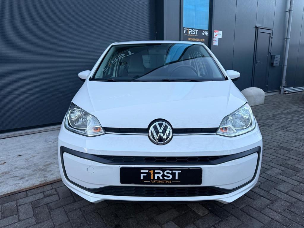Volkswagen UP! 1.0 take up! 2017 Airco Facelift 16inch Lmv, Voorwielaandrijving, Stof, Gebruikt, Wit