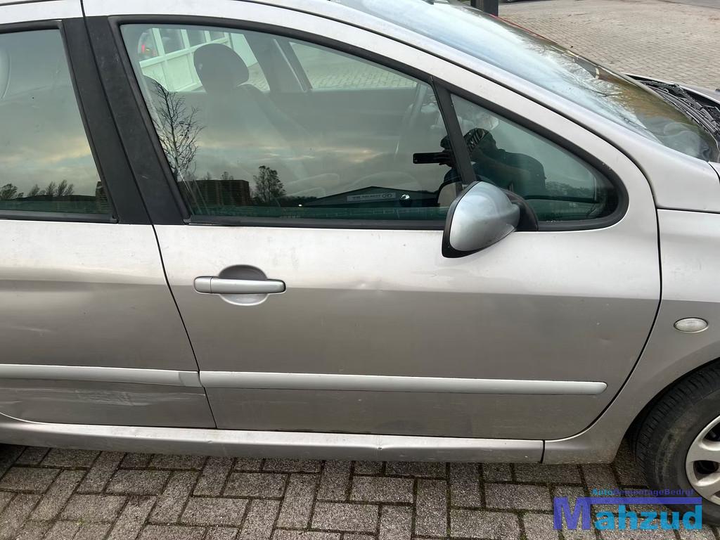 PEUGEOT 307 Grijs EZA rechts voor deur 2001-2009, Auto-onderdelen, Taurusavenue 1
2132 LS  Hoofddorp, NL, Gebruikt, Contact.group@renault.com