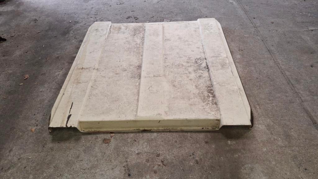 Renault tractor cabinedak., Ophalen