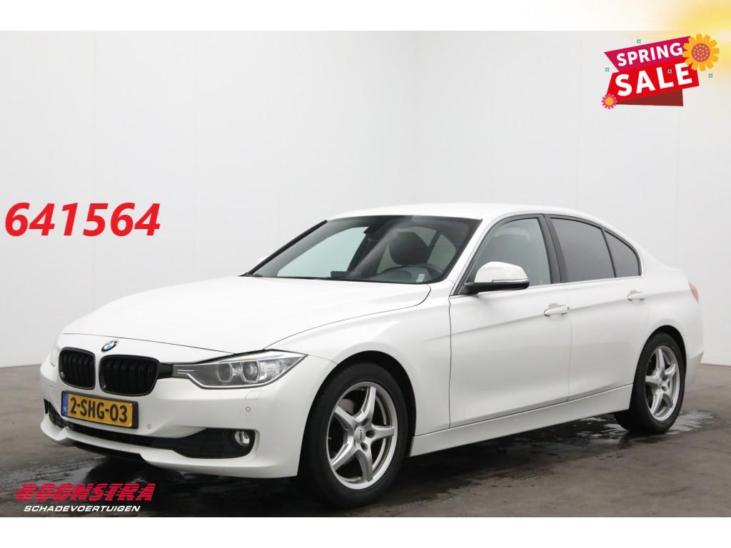 BMW 3-serie 320i Aut. EDE Edition Leder Navi Clima Cruise SH, Achterwielaandrijving, Gebruikt, 4 cilinders, Lichtsensor