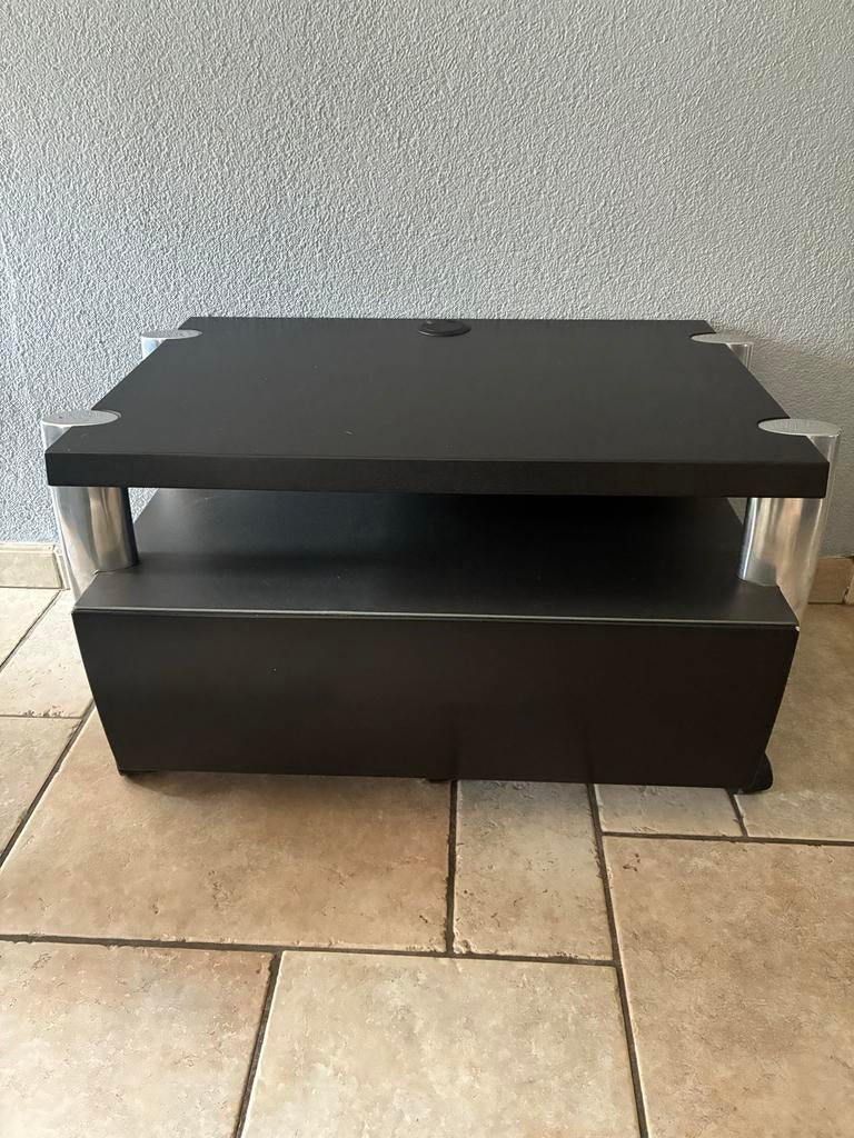 Leolux Verso TV meubel, Huis en Inrichting, Kasten | Televisiemeubels, 50 tot 100 cm, Zo goed als nieuw, Minder dan 100 cm, 25 tot 50 cm