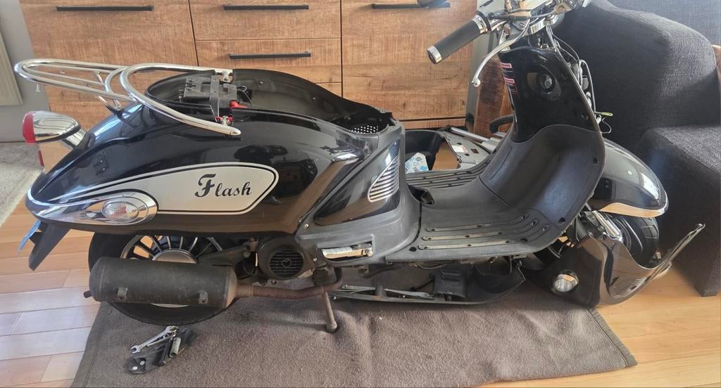 ZNEN flash retro scooter, Ophalen, Gebruikt, Benzine, Overige merken