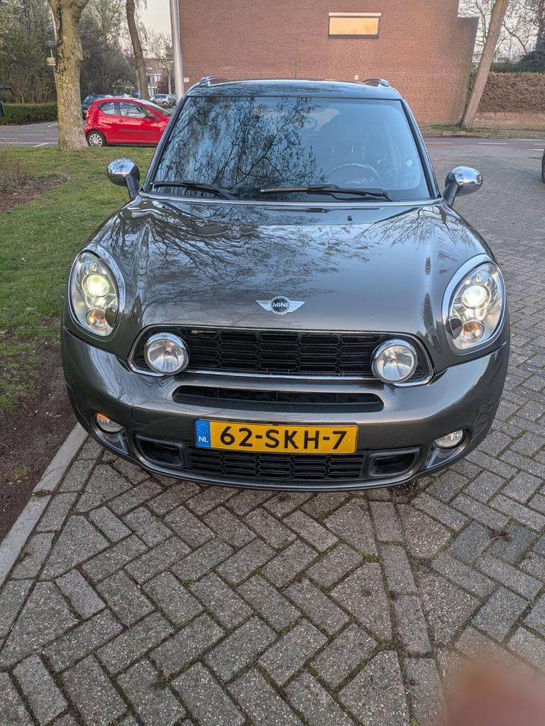 Mini Countryman 1.6 Cooper S AUT 2011 Grijs, Auto's, Euro 5, Zwart, 4 stoelen, Leder en Stof