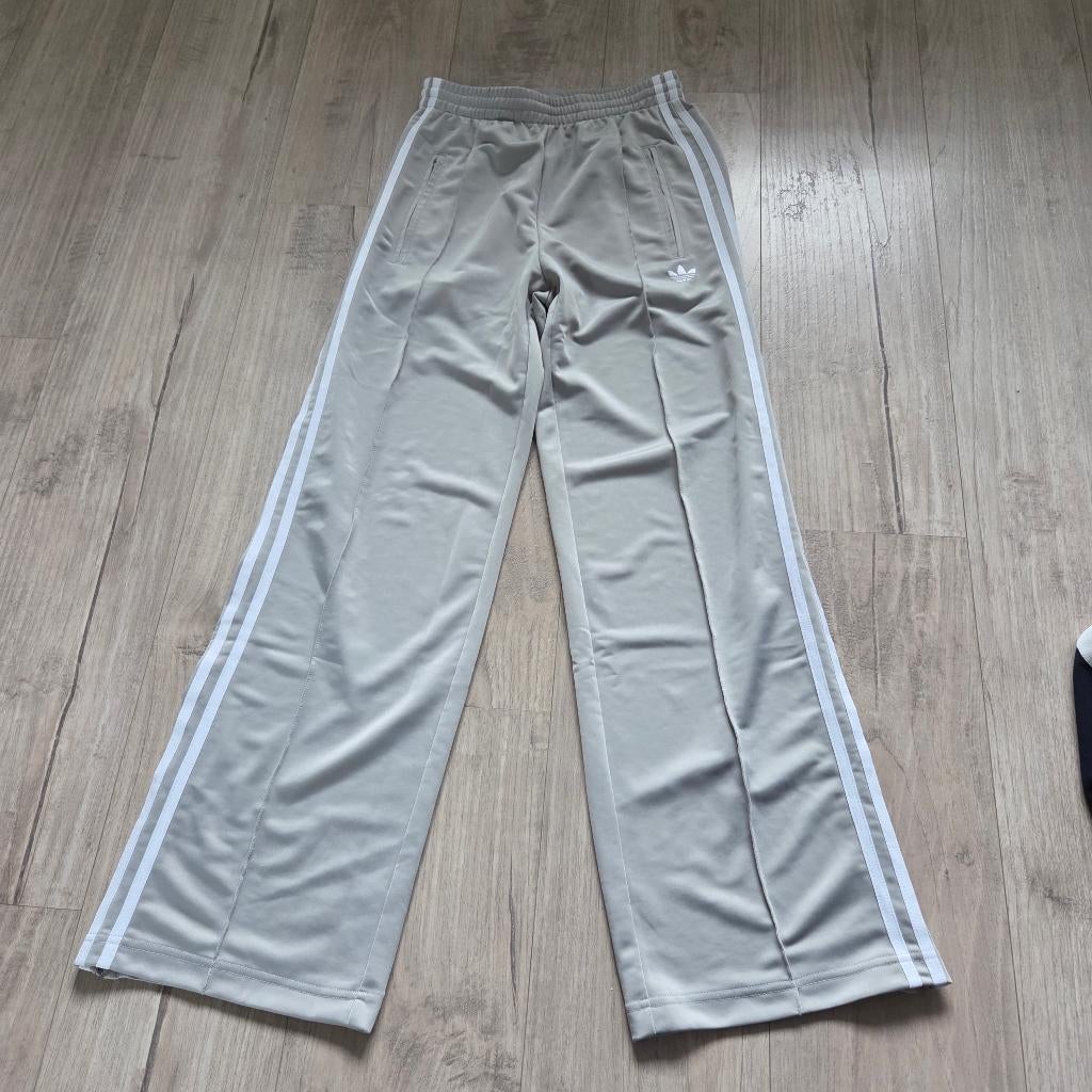 Adidas firebird broek maat XS grijs, Adidas, Ophalen of Verzenden, Zo goed als nieuw, Maat 34 (XS) of kleiner