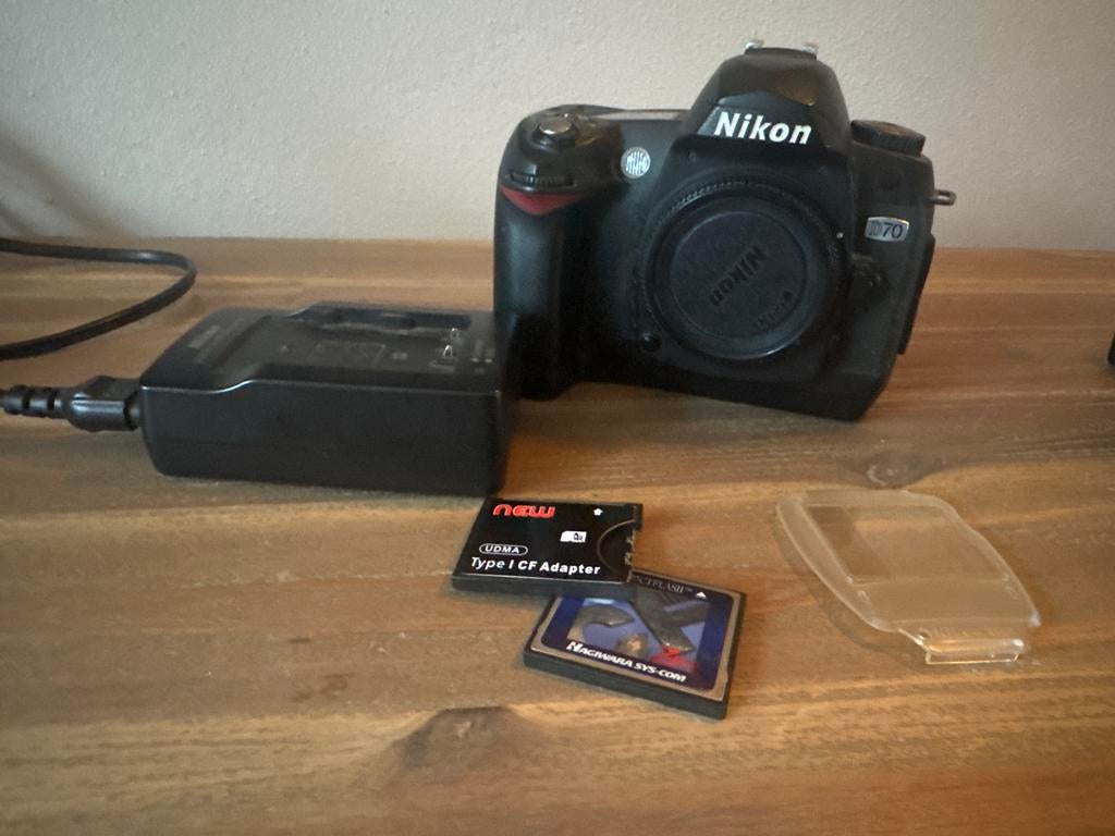 Nikon D70 Spiegelreflex Camera - Compleet met Accessoires, Audio, Tv en Foto, Fotocamera's Digitaal, Gebruikt, Spiegelreflex, Ophalen of Verzenden