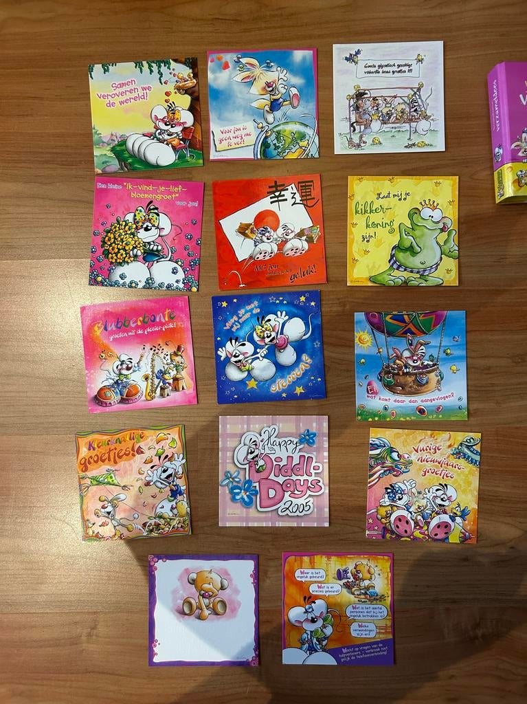 Diddl verzamelkaarten en verzameldoos, Verzamelen, Diddl, Ophalen of Verzenden, Diddl, Zo goed als nieuw, Papier, Kaart of Schrift