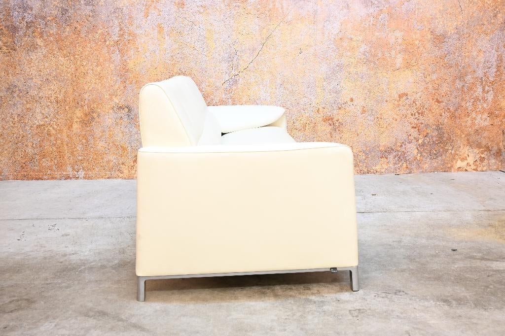 ZGANieuw gebroken witte leren Leolux Felizia design bank, Leolux, Leolux, Driepersoons, 75 tot 100 cm