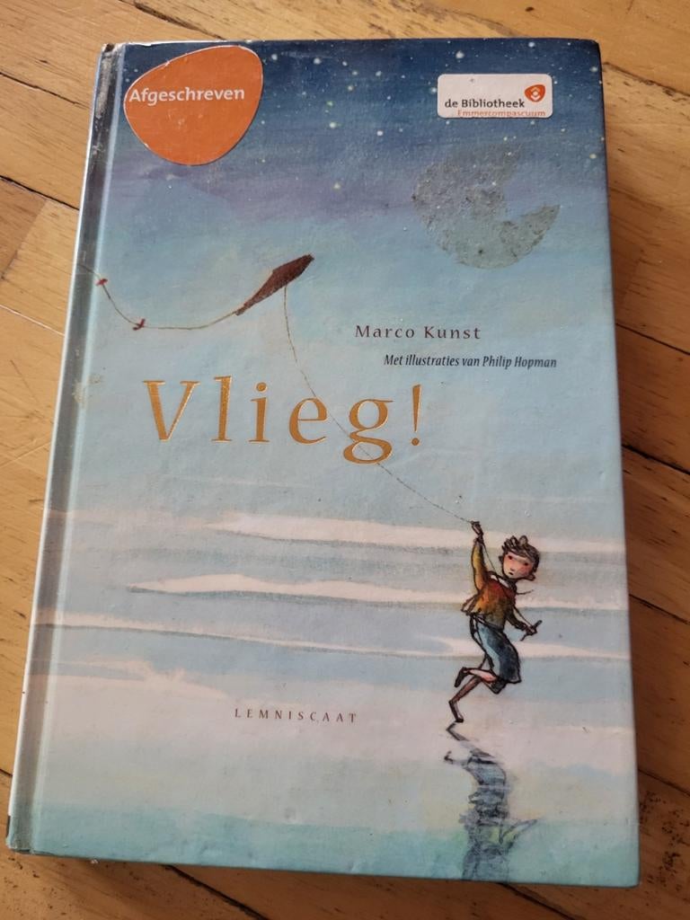 Marco Kunst - Vlieg!, Boeken, Kinderboeken | Jeugd | 10 tot 12 jaar, Zo goed als nieuw, Ophalen of Verzenden