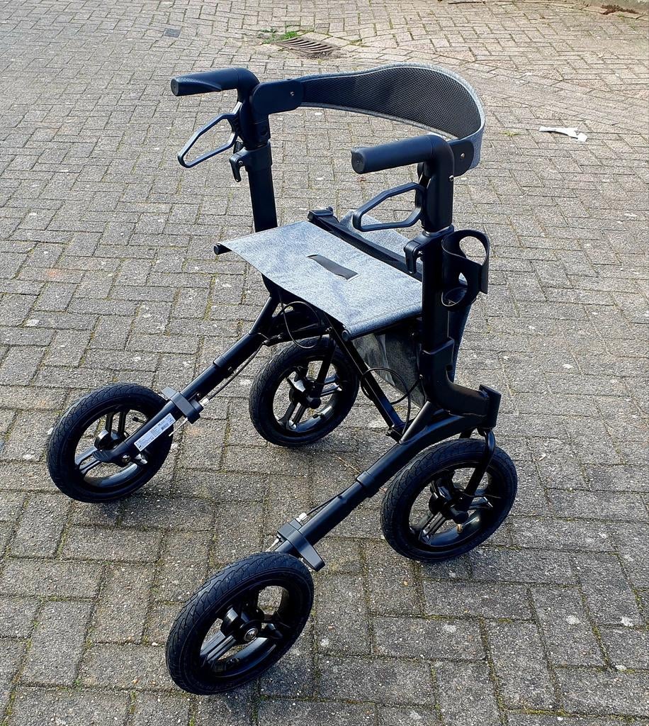 Rollator outdoor inklapbaar met grote luchtbanden NIEUW, Rollator Outdoor, Rollator Outdoor, Nieuw, Ophalen of Verzenden