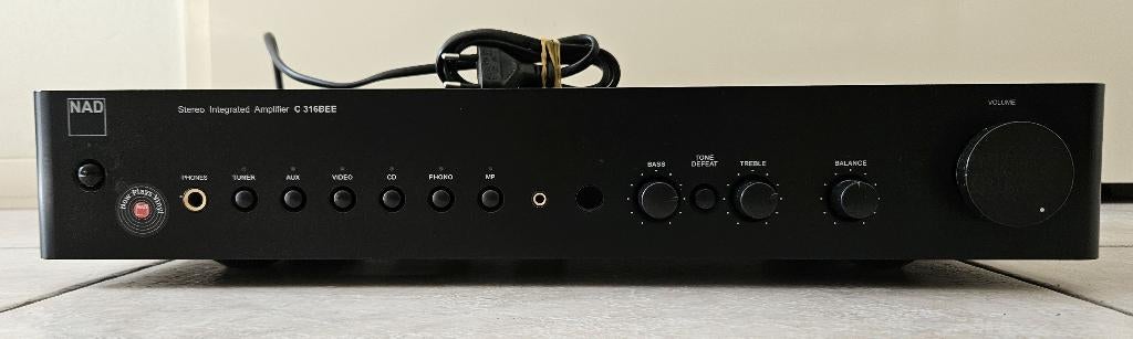 Versterker NAD C316BEE, Overige merken, Ophalen of Verzenden, Zo goed als nieuw, Minder dan 60 watt