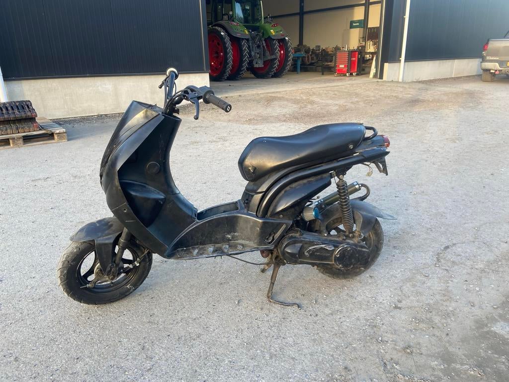 Peugeot Ludix met Giannelli en 70cc Mezoly kit - MET KENTEKE, Ophalen, Gebruikt, Overige modellen