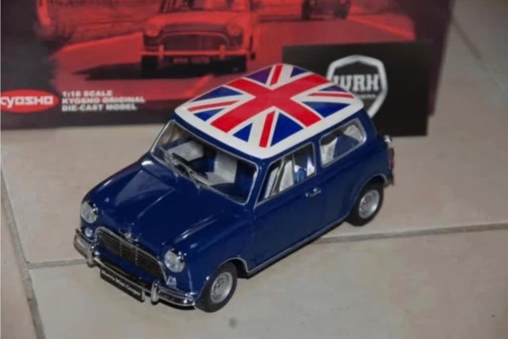 1:18 MINI COOPER S MK1 blue British Kyosho in box WRH, Hobby en Vrije tijd, Modelauto's | 1:18, Verzenden, Zo goed als nieuw, Auto