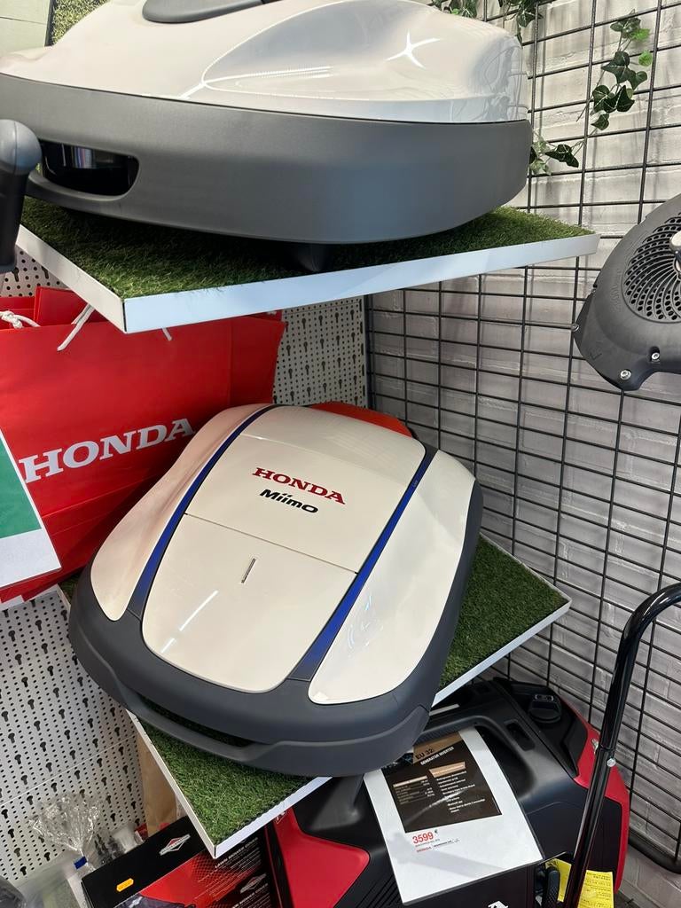 Honda HRM 2500 Live showroom model nieuw 2500m2, Ophalen of Verzenden, Nieuw