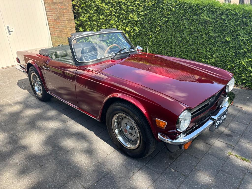 Triumph TR6 2.5 ltr - Overdrive – 1976 - Uitstekende staat , Auto's, Triumph, TR6, Zwart, Cabriolet, 2498 cc