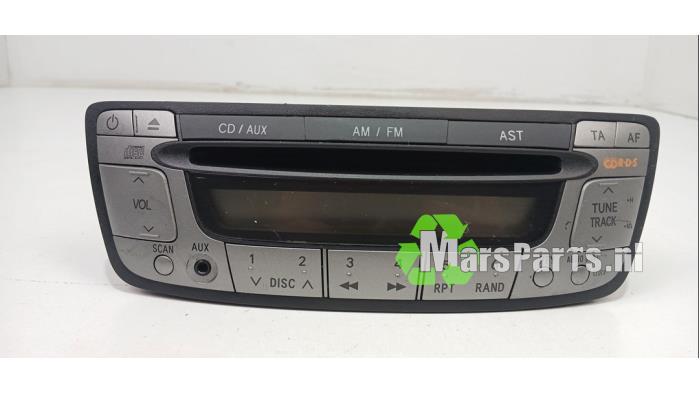 CD Speler van een Peugeot 107, Gebruikt, -, -, Ophalen of Verzenden