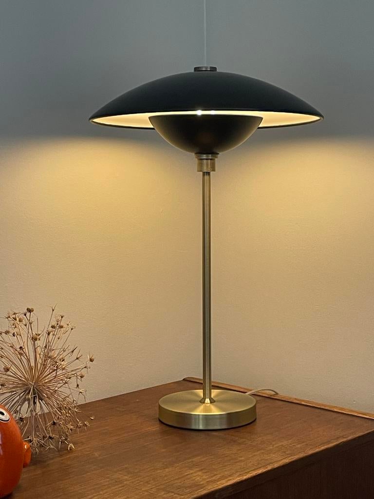 Zwarte Frandsen Tafellamp Mid Century stijl, Ophalen of Verzenden, Zo goed als nieuw, Minder dan 50 cm