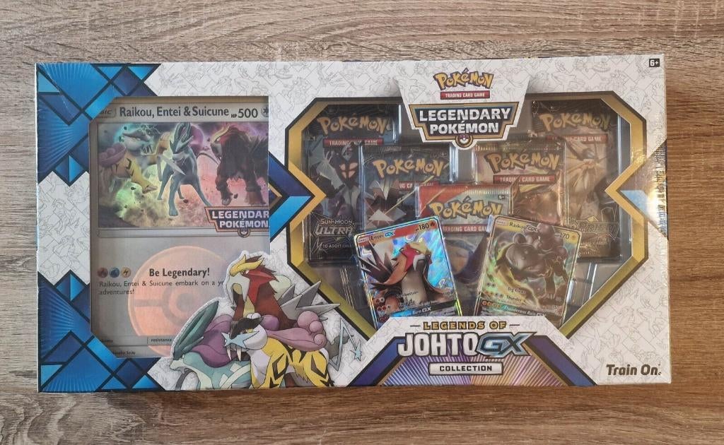 Pokemon johto gx premium collection box, geseald, ongeopend, Ophalen of Verzenden, Zo goed als nieuw, Boosterbox, Foil