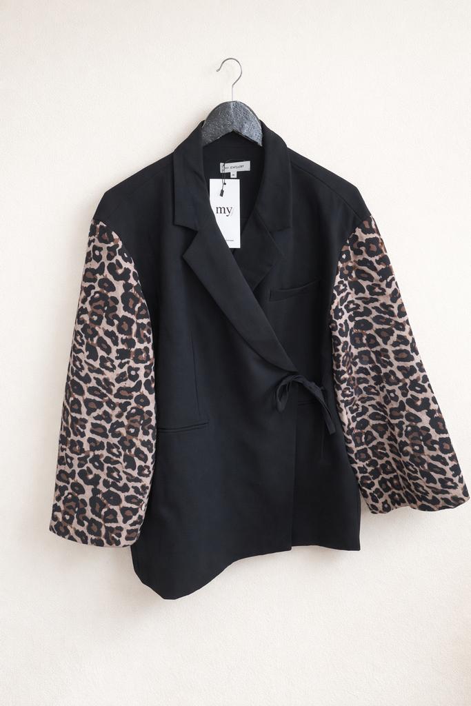 Blazerjurk panterprint M, Ophalen of Verzenden, Nieuw, Maat 38/40 (M), Bruin