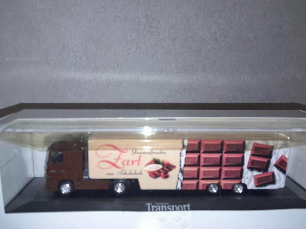 Herpa Modelauto - Chocolade Transport Truck, Hobby en Vrije tijd, Modelauto's | 1:87, Ophalen of Verzenden, Zo goed als nieuw