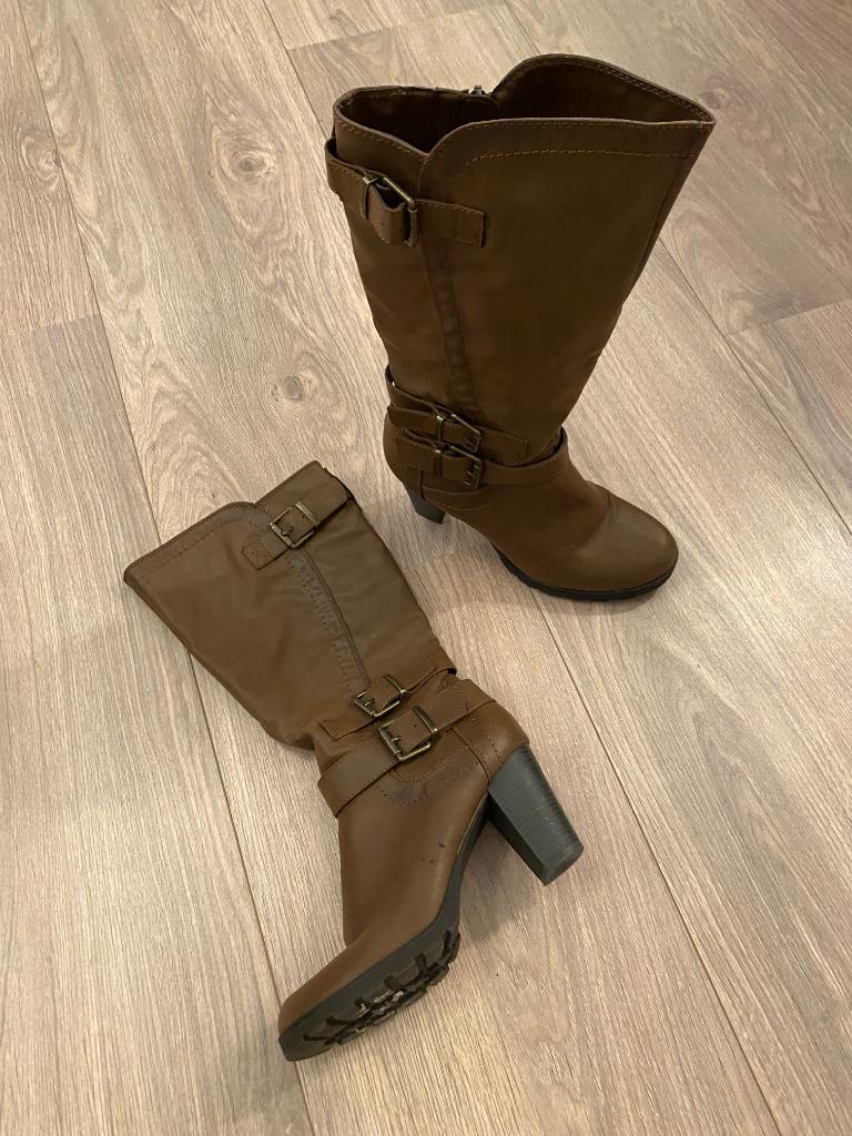 Graceland Country/cowboy laarzen mt 40 hak 6cm cognac-kleur, Hoge laarzen, Bruin, Ophalen of Verzenden, Zo goed als nieuw