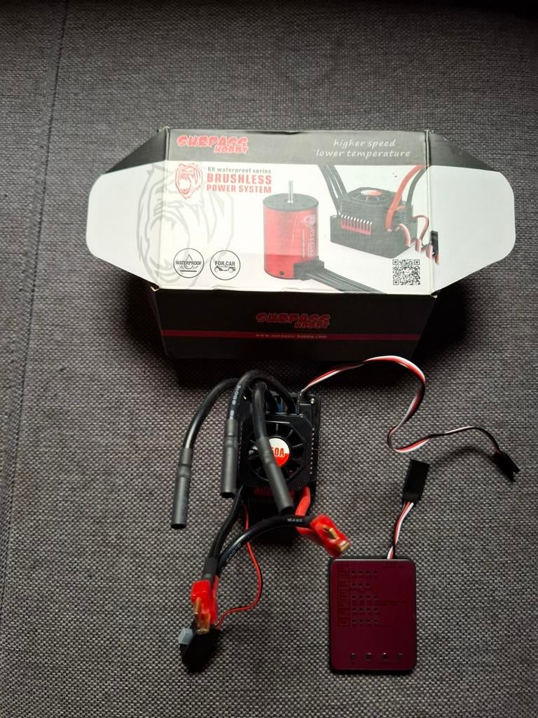 Surpass Regelaar 150A - 1/8 Auto, Hobby en Vrije tijd, Modelbouw | Auto's en Voertuigen, Overige merken, Gebruikt, Auto, Groter dan 1:32