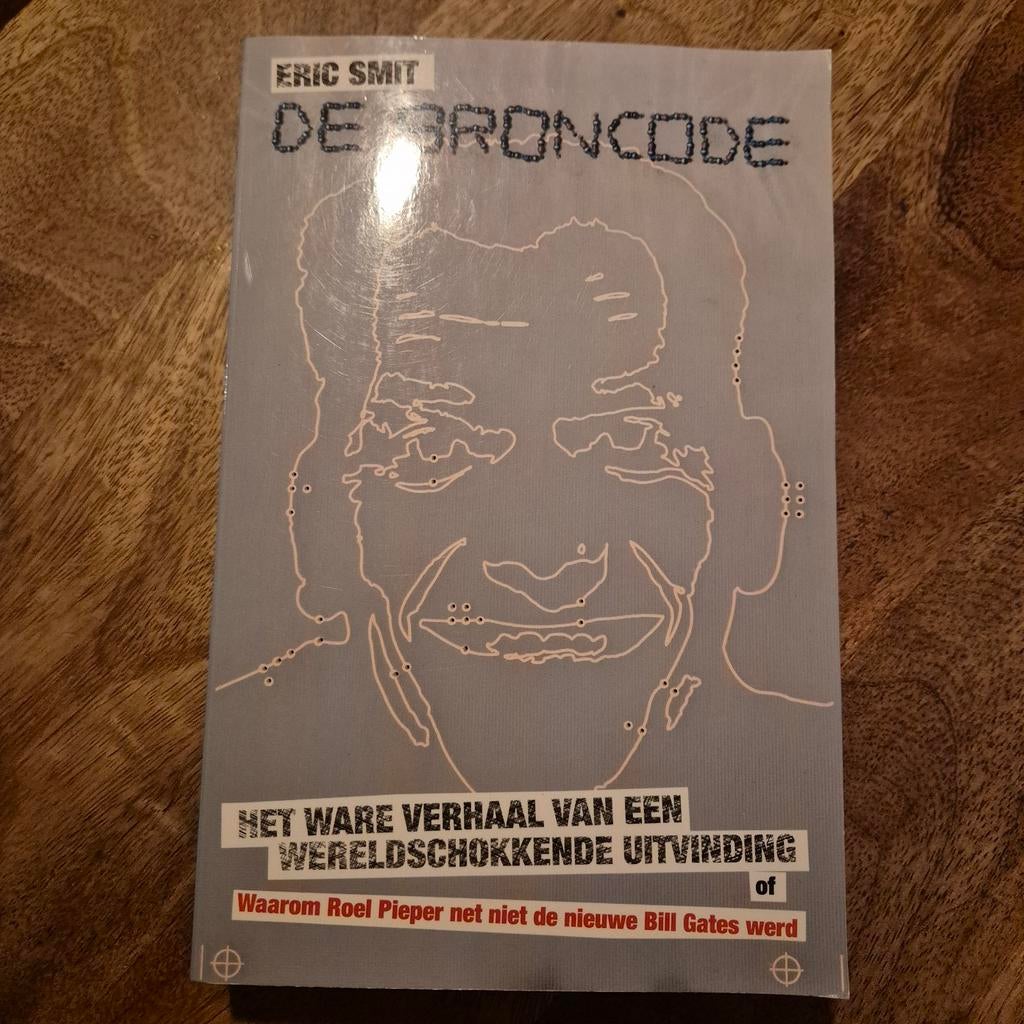 De Broncode - Eric Smit, Ophalen of Verzenden, Zo goed als nieuw