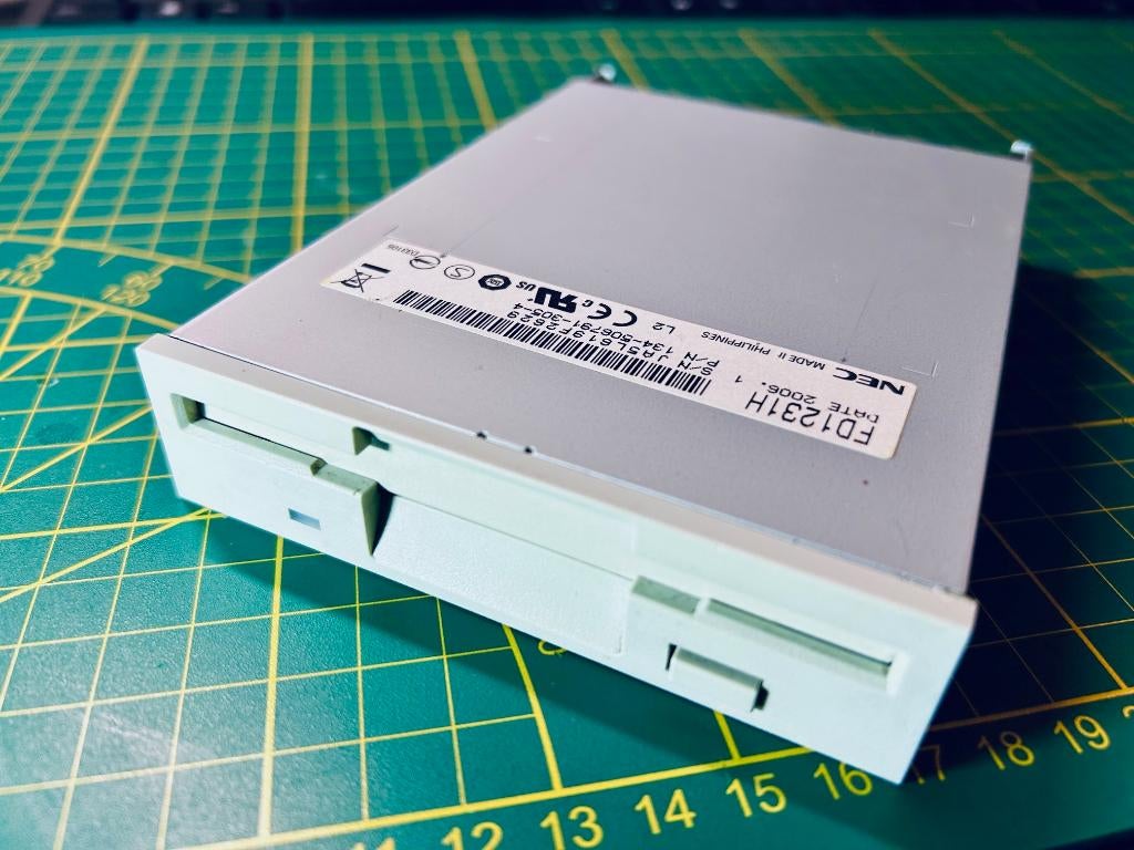 Amiga - 3.5" diskettedrive, Ophalen of Verzenden, Commodore Amiga