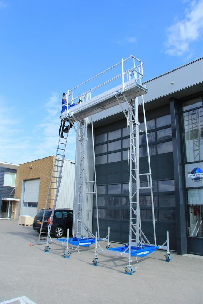 ASC X-Lift 4 meter steiger werkbrug te koop, Ophalen, Zo goed als nieuw, Rolsteiger of Kamersteiger, 5 meter of hoger