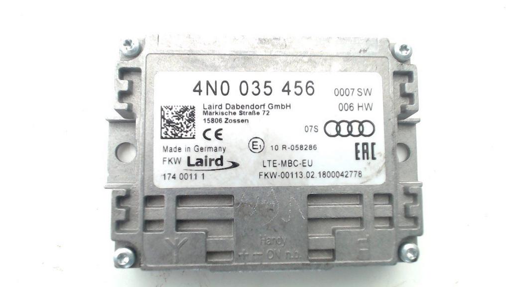 Antenne versterker Audi A4, Ophalen of Verzenden, Van der Ven Autorecycling B.V., Onderdelen@venauto.nl, Ettenseweg 76, 4706 PB Roosendaal, The Netherlands