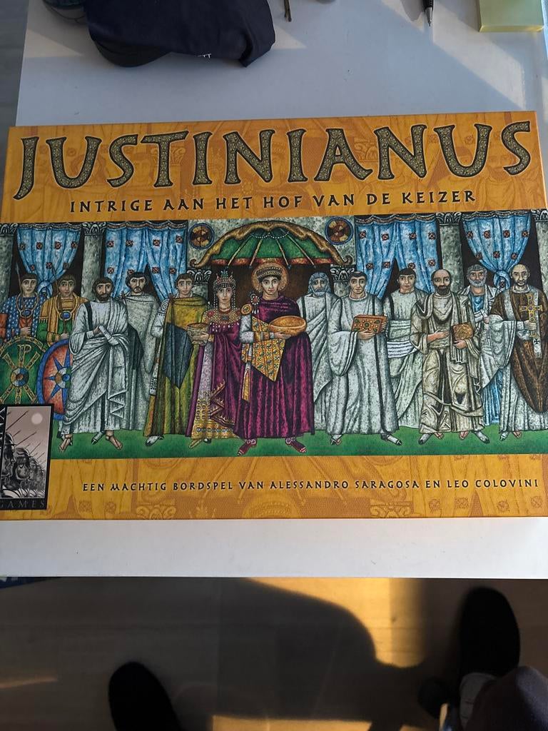 Justinianus Bordspel - Intrige aan het Hof van de Keizer, Hobby en Vrije tijd, Gezelschapsspellen | Bordspellen, Een of twee spelers