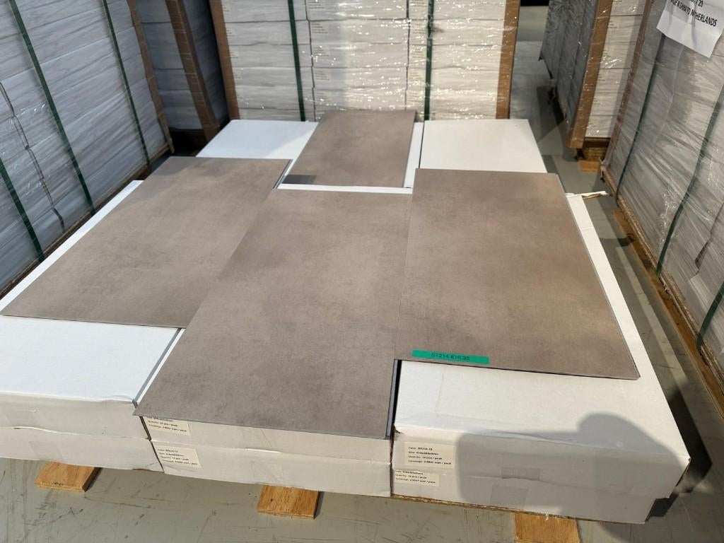 Direct ophalen | PVC tegel klik | PVC Vloer | Utrecht, Ophalen, PVC tegel, 75 m² of meer, 4131 NH
