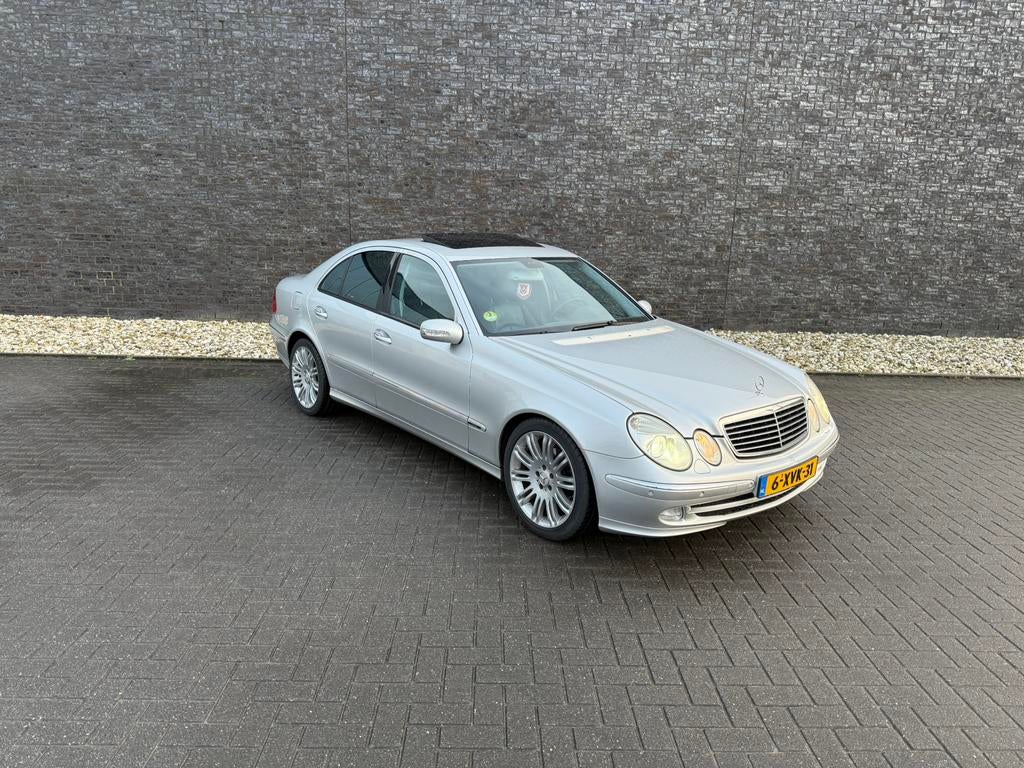 Mercedes-Benz E-Klasse 3.2 CDI E320 Sedan AUT 2004 NW APK, Auto's, Automaat, Achterwielaandrijving, Zwart, 197 €/maand