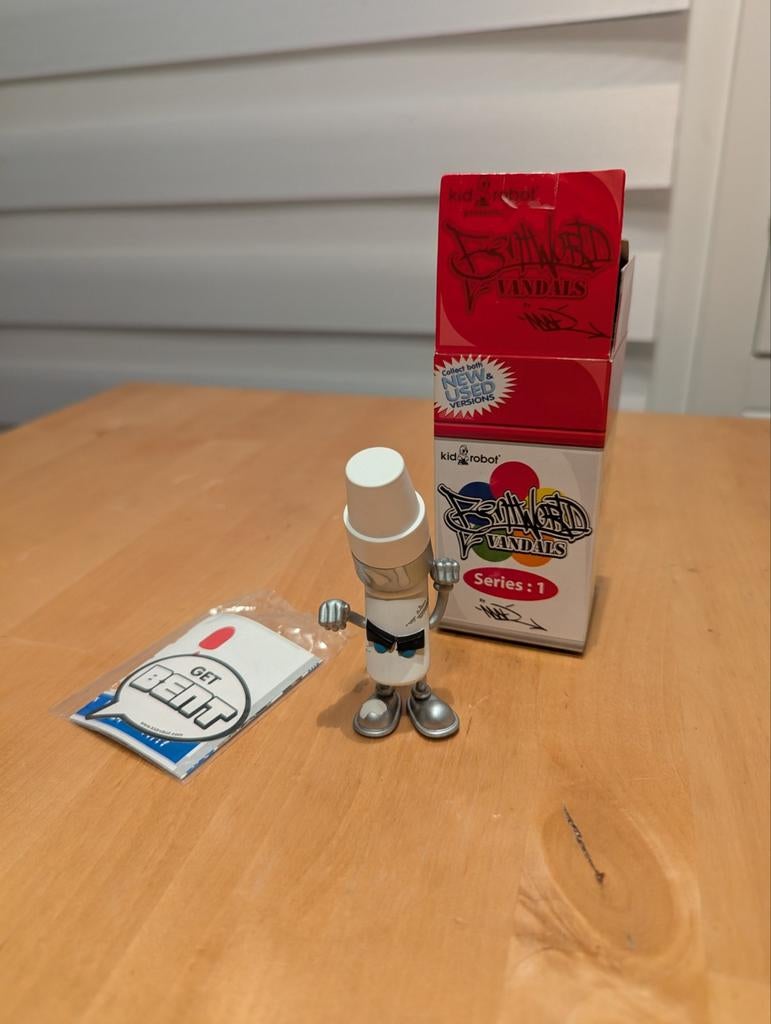 Kidrobot Bentworld Vandals Figuur Series 1, Ophalen of Verzenden, Zo goed als nieuw