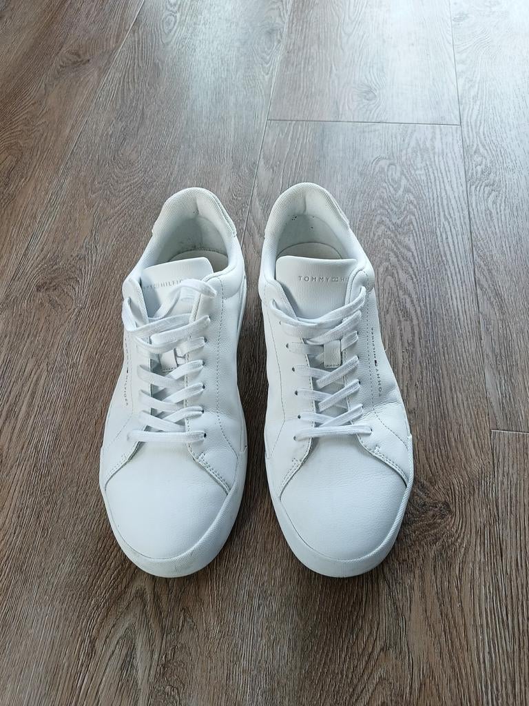 Tommy Hilfiger, Ophalen of Verzenden, Zo goed als nieuw, Schoenen