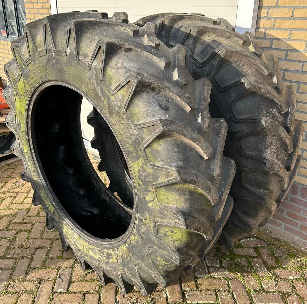 Set Mitas 460/85R38 / 18.4 R38 25mm profiel voor dubbellucht, Ophalen
