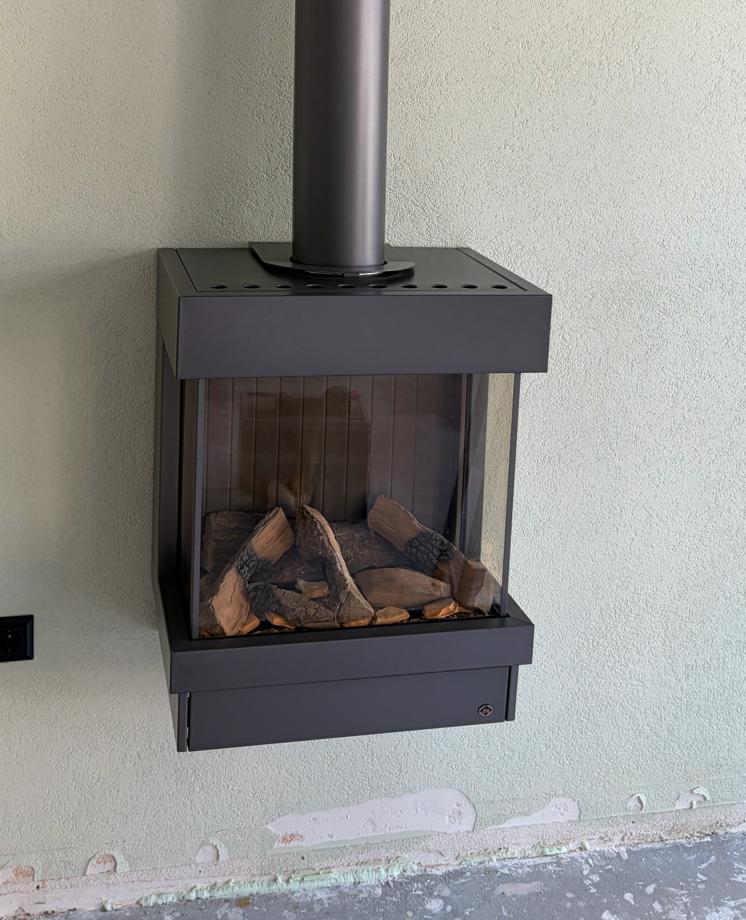 Moderne hangende gashaard met rookkanaal, Ophalen, Gebruikt, Hangende haard, Gashaard