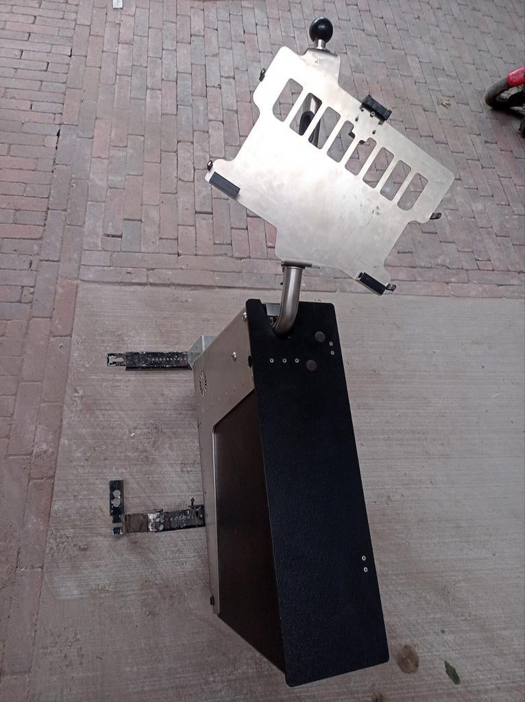 Tablet houder inclusief opbergvak afsluitbaar armsteun kluis, Auto-onderdelen, Ophalen, Volkswagen