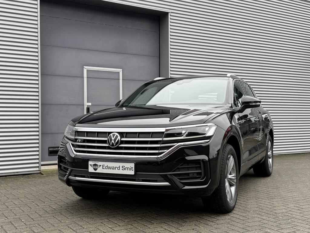 Volkswagen Touareg 3.0 TDI R-Line I Aut. I Grijs Kenteken I, Automaat, Gebruikt, Zwart, Leder