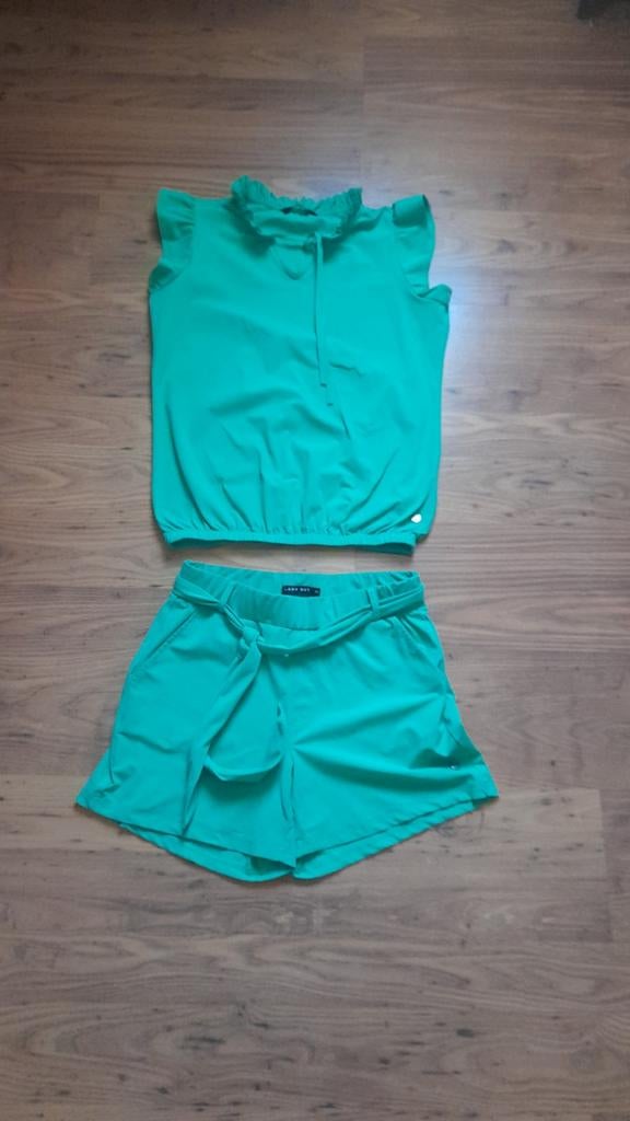 Leuk setje van Lady Day, Ophalen of Verzenden, Zo goed als nieuw